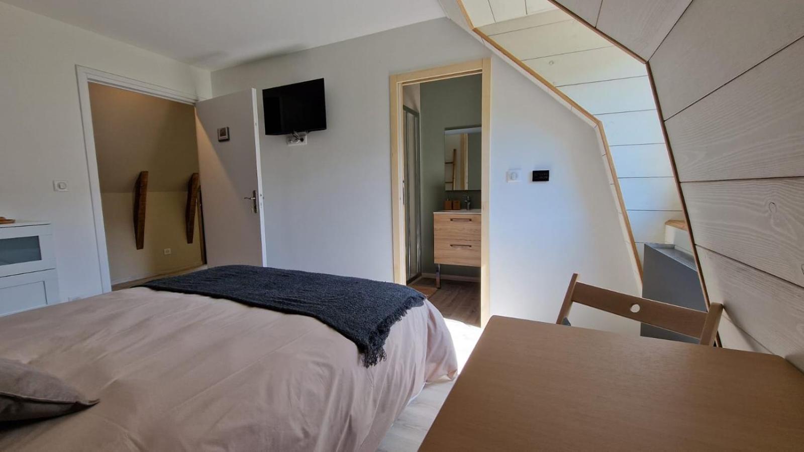 Bed and Breakfast La Lys Martagon Le Falgoux Zewnętrze zdjęcie