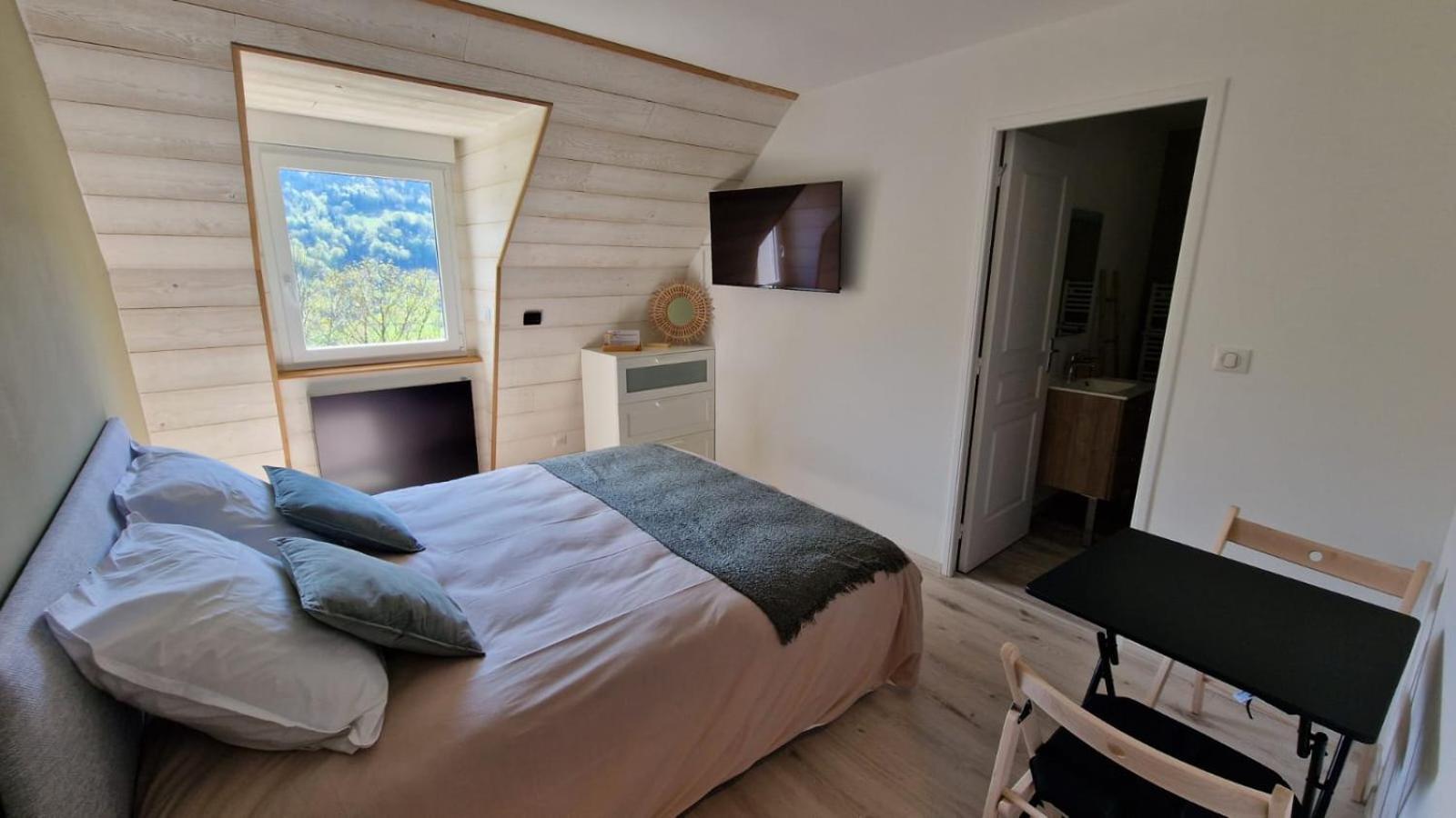 Bed and Breakfast La Lys Martagon Le Falgoux Zewnętrze zdjęcie